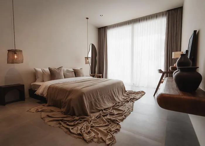 Mae Canggu (Bali)